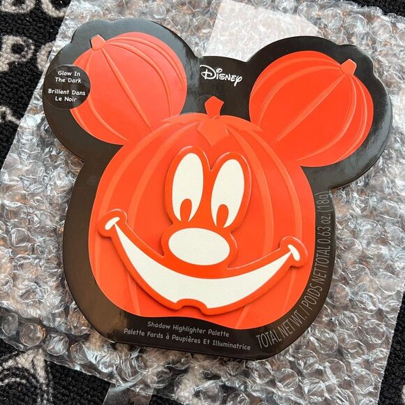 Disney Halloween Mickey Mouse Pumpkin Eyeshadow & Highlighter Palette NEW 🎃 - Picture 7 of 10